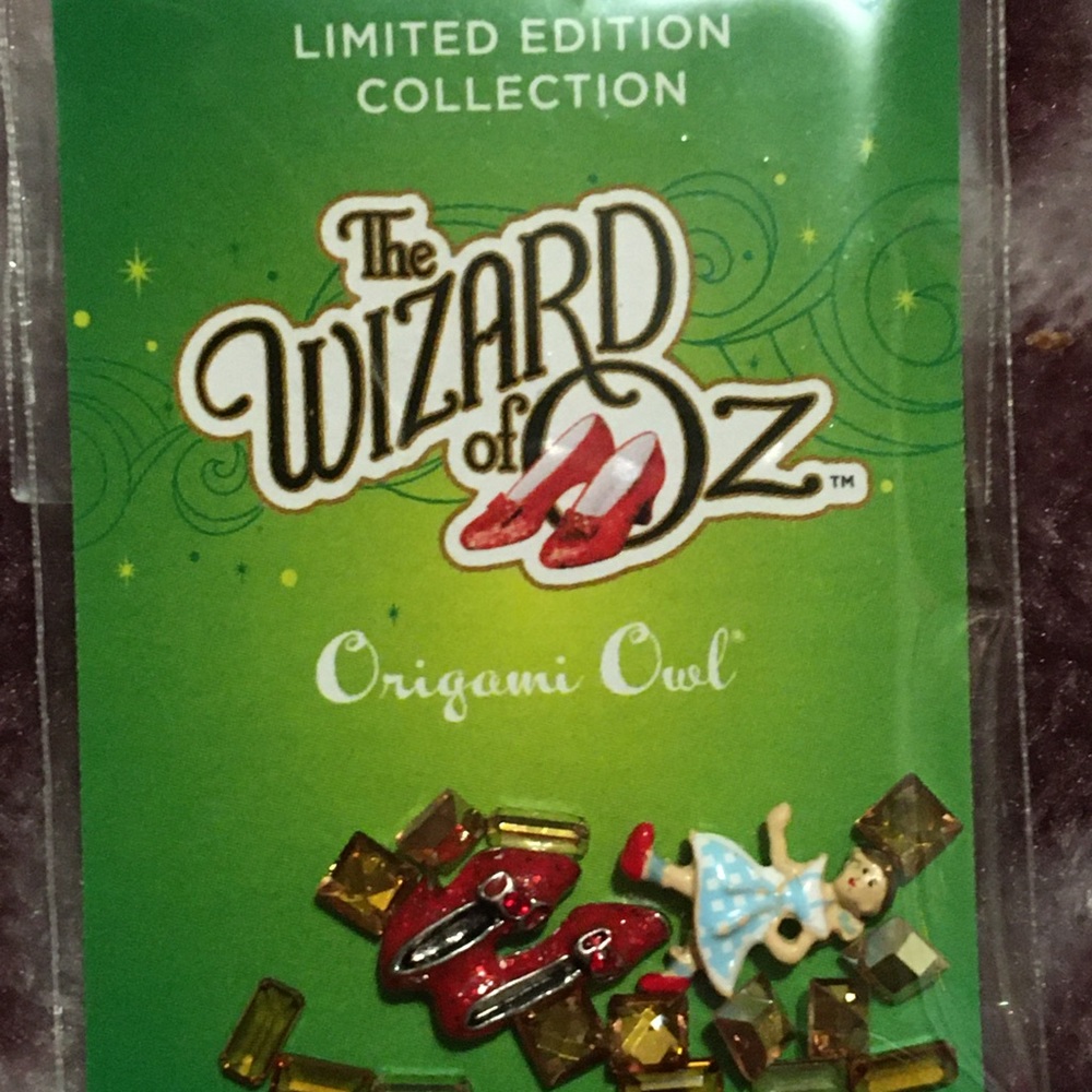 Origami owl oz charms